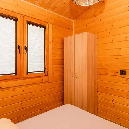 Holiday home Zaliasis Kampas 2 *