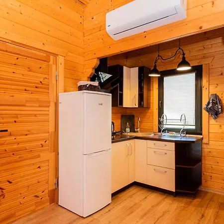 Zaliasis Kampas 2 Holiday home Palanga