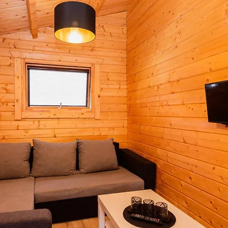 Zaliasis Kampas 2 Holiday home Palanga
